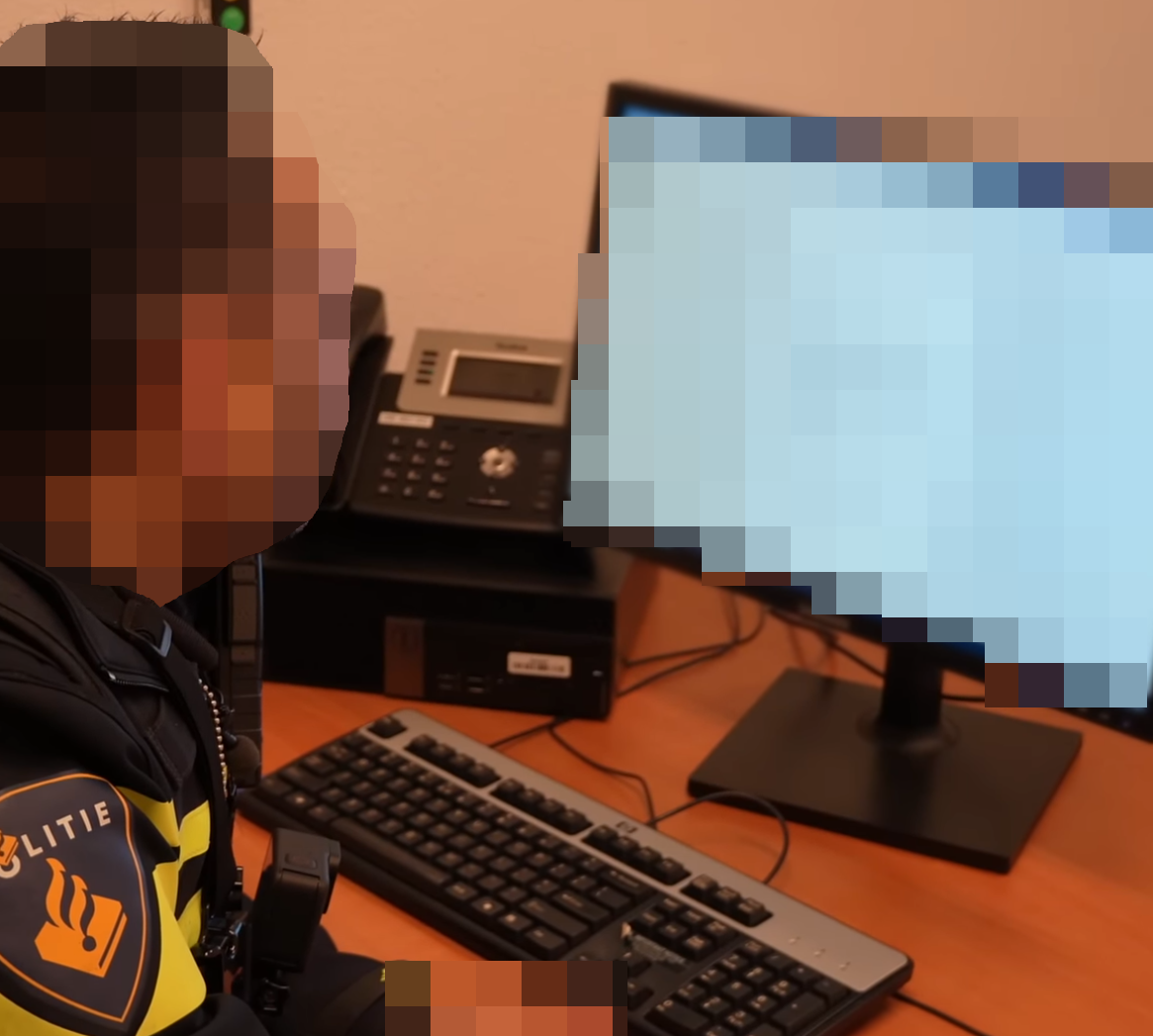 Interrogation at AVIM using Yealink phone